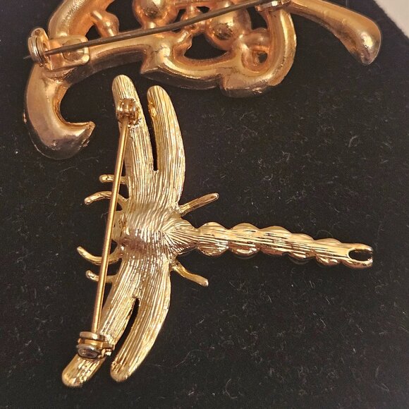 Set of Two Vintage Faux Pearl Pins - Picture 6 of 8